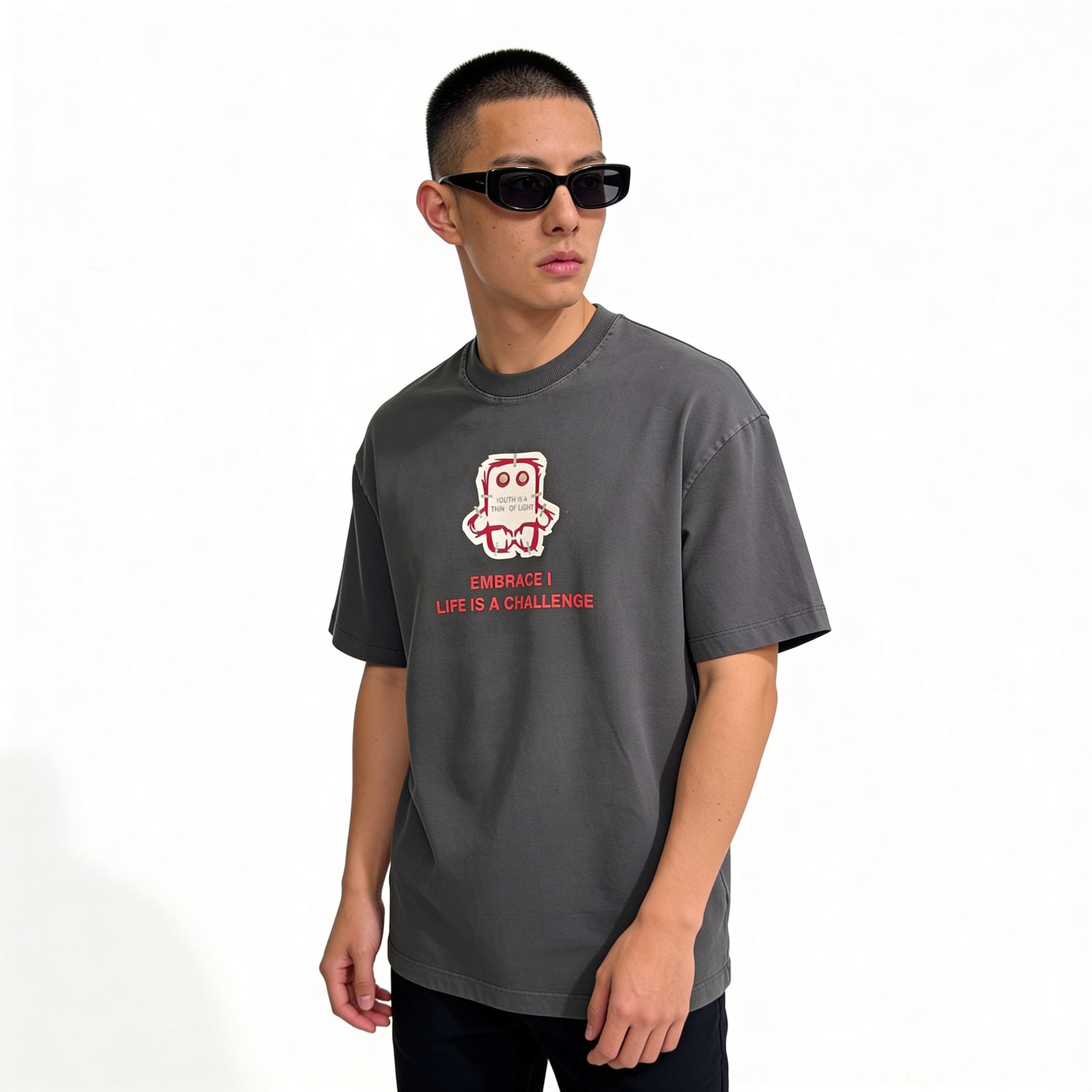 RINO7 Embrace I Graphic Printed Oversize T-Shirt