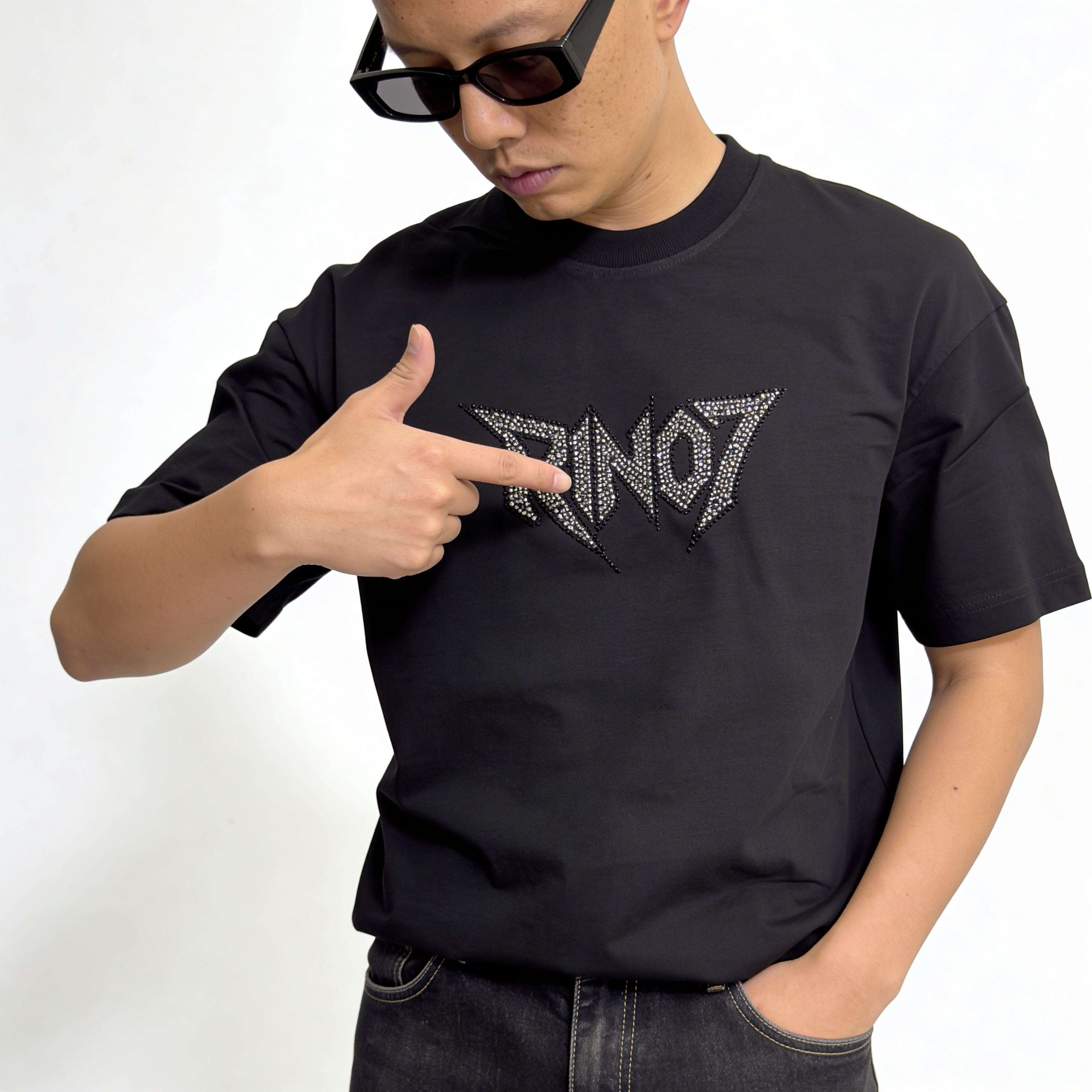 RINO7 Crystal Logo Graphic Regular Fit T-Shirt